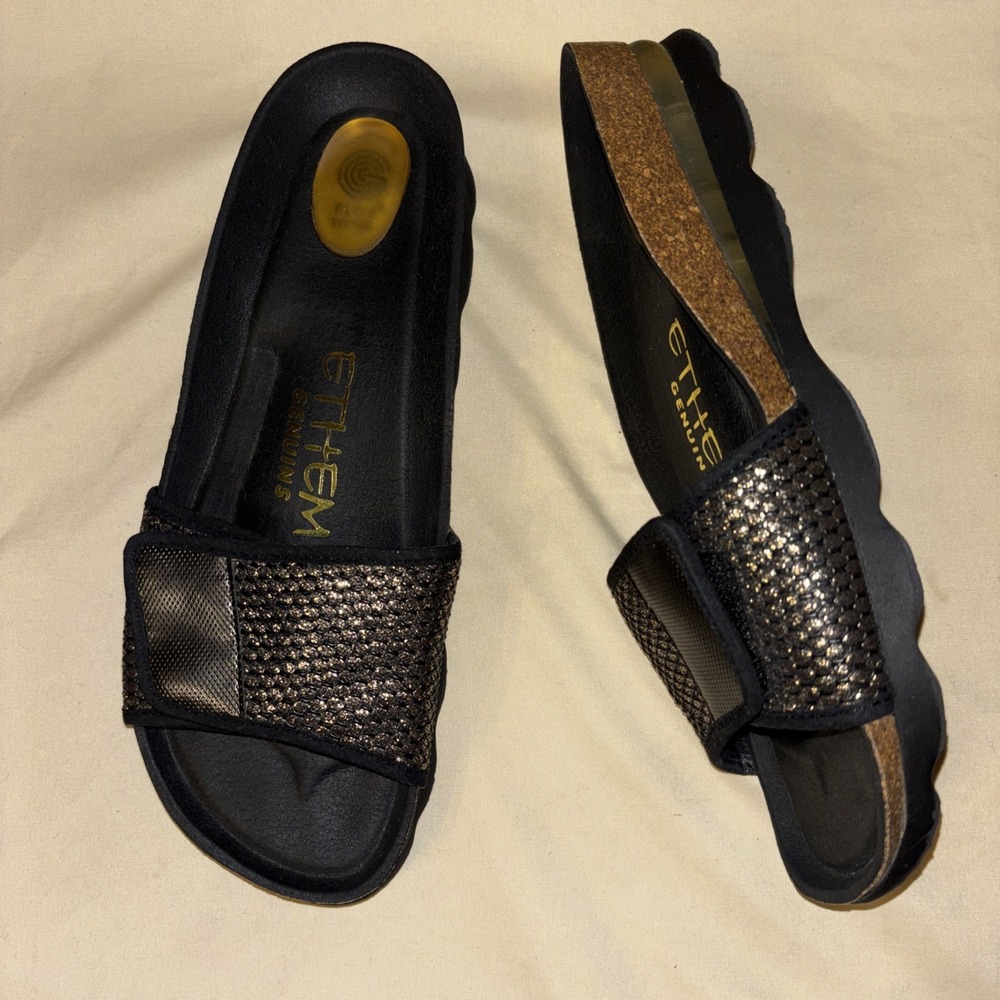 Ethem Genuins Slides w/Flot System 41 / 10 Black Gold Metallic Sandal Spain